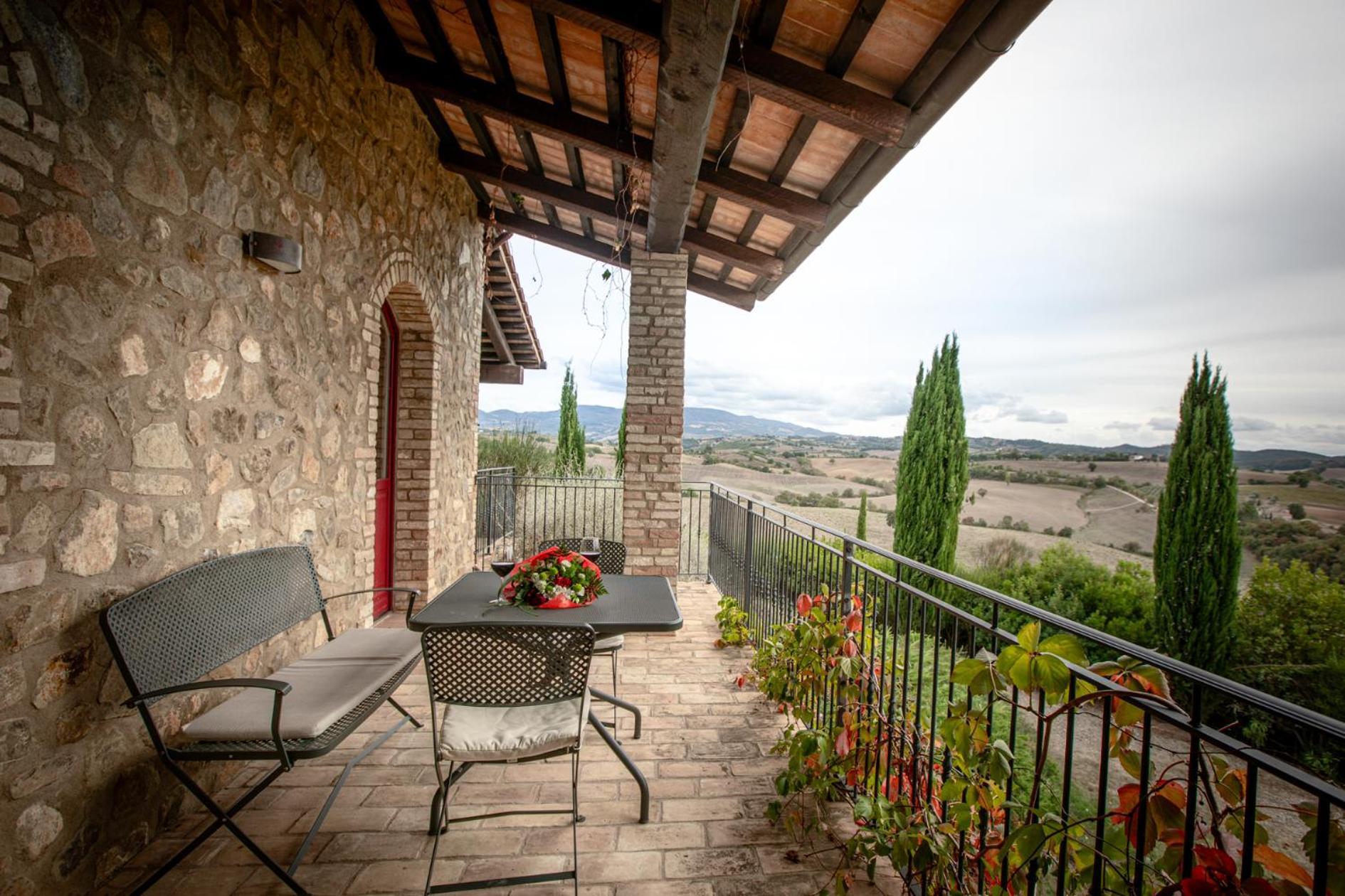 Cinigiano Tenuta Pianirossi מראה חיצוני תמונה